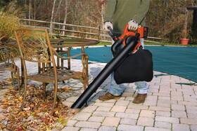 Vysavač listí Black-Decker GWC3600L20 (s baterií) 

 obrázek produktu 3 z 3