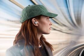 Sluchátka Bowers & Wilkins Pi6 - světle šedá 

 obrázek produktu 10 z 12