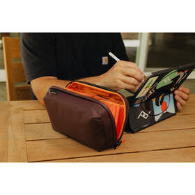 Pouzdro Peak Design Tech Pouch 2L vínové

 obrázek produktu 5 z 5