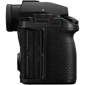 Digitální fotoaparát Panasonic DC-S5M2E, tělo černý

 obrázek produktu 5 z 9