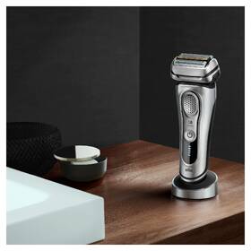 Holicí strojek Braun 9355s 

 obrázek produktu 5 z 10