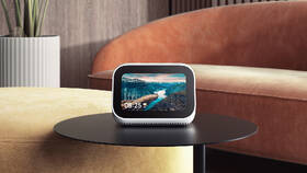Budík Xiaomi Mi Smart Clock černá barva
