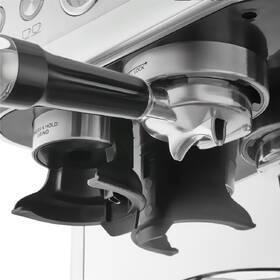 Pákový kávovar Sencor SES 6010SS 
