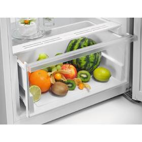 Chladnička Electrolux LRB1DE33W bílá

 obrázek produktu 4 z 8