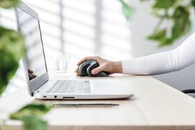 Myš Trust vertikální Verro Ergonomic černá

 obrázek produktu 13 z 15