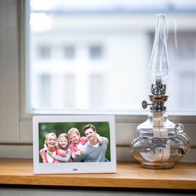 Elektronický fotorámeček Sencor SDF 782 bílý

 obrázek produktu 5 z 5
