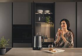 Rychlovarná konvice Haier HKE7W 011 černá barva
