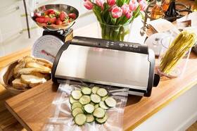 Svářečka fólií FoodSaver V2860 černá/nerez

 obrázek produktu 5 z 5