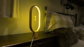 Stolní LED lampička Powercube Heng Balance Ellipse USB - Light Wood 

 obrázek produktu 3 z 7
