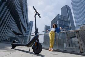Elektrická koloběžka Segway E2 Plus E II antracitová

 obrázek produktu 8 z 20