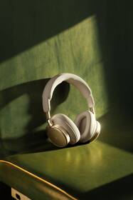 Sluchátka Bang & Olufsen Beoplay H100 béžová

 obrázek produktu 3 z 4