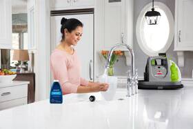 Čistič skvrn Bissell C2 20671 SpotClean šedý/zelený

 obrázek produktu 7 z 10