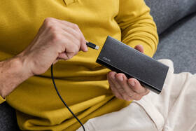 Powerbanka Spello by Epico Slim PD 10 000 mAh černá

 obrázek produktu 5 z 5