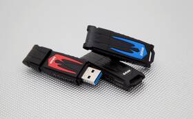 USB Flash Kingston 16GB červená barva
