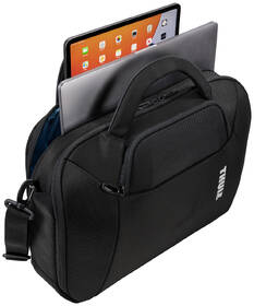 Brašna na notebook THULE Accent 17 l černá

 obrázek produktu 3 z 10