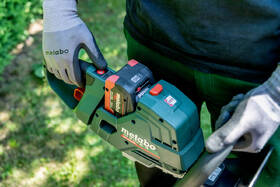 Nůžky na živý plot Metabo HS 18 LTX BL 65 (bez baterie) 601723850 

 obrázek produktu 6 z 13