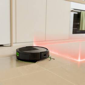 Robotický vysavač iRobot 115 Combo + Charge dock černý

 obrázek produktu 29 z 29