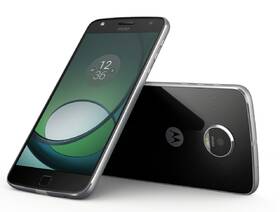 Mobilní telefon Motorola Moto Z Play Dual SIM černá barva
