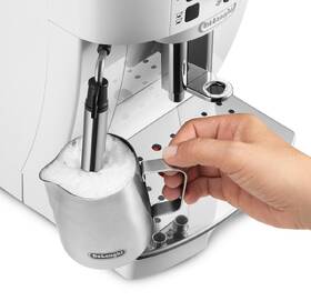 Espresso De'Longhi Ecam 21.117W bílé

 obrázek produktu 4 z 7
