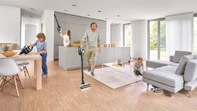 Tyčový vysavač Bosch BBS8213W (s baterií) bílý

 obrázek produktu 15 z 19