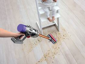 Dyson V10 Absolute 

 obrázek produktu 7 z 19