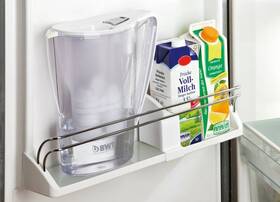 Filtrační konvice BWT Penguin 2,7 l + 3 ks filtrů bílá

 obrázek produktu 4 z 4