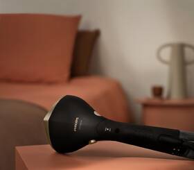 Ruční napařovač oděvů Philips STH7060/80 černý

 obrázek produktu 11 z 12