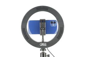 Světlo CellularLine Selfie Ring s LED osvětlením pro selfie fotky a videa černé

 obrázek produktu 1 z 8