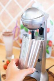 Napěňovač mléka Rohnson R-4410 stříbrný

 obrázek produktu 6 z 8
