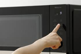 Mikrovlnná trouba Panasonic NN-SD38QSEPG šedá

 obrázek produktu 3 z 8
