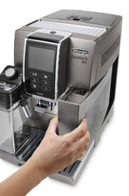 Espresso De'Longhi ECAM370.95.T 

 obrázek produktu 13 z 22