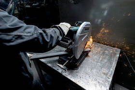 Pila na kov Metabo CS 24 601787000 

 obrázek produktu 4 z 6