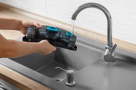 Robotický vysavač Sencor SRV 9250BK černá barva
