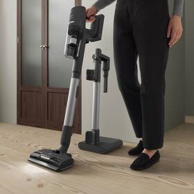 Tyčový vysavač Electrolux EP81UB25GG šedý

 obrázek produktu 3 z 18