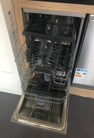Myčka nádobí Beko DFS28130W bílá

 obrázek produktu 4 z 7