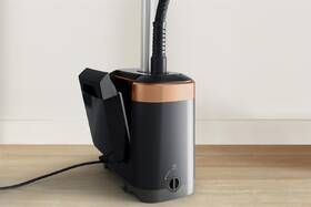 Stojanový napařovač oděvů Tefal IT8480E1 

