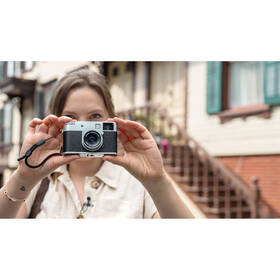 Digitální fotoaparát Fujifilm X half stříbrný

 obrázek produktu 11 z 12