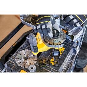 Fréza drážkovací Dewalt DCG200T2 (s baterií) 

 obrázek produktu 6 z 6