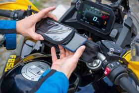 Držák na mobil FIXED Handlebar Case na řídítka motocyklu černý

 obrázek produktu 9 z 11