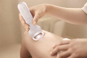 Epilátor Philips BRE750/00 bílý

 obrázek produktu 8 z 18