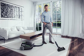Podlahový vysavač Electrolux EUOC9GREEN černý/zelený

 obrázek produktu 4 z 10