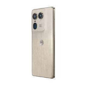Mobilní telefon Motorola Edge 50 Ultra 5G 16 GB / 1 TB - Nordic Wood 

 obrázek produktu 4 z 13