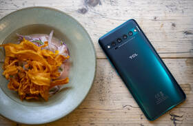 Mobilní telefon TCL 10 Pro zelený

 obrázek produktu 9 z 9