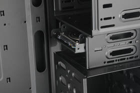 Montážní sada AKASA pro 2,5" HDD do 3,5" pozice, 2x 2,5" HDD/SSD černá

 obrázek produktu 5 z 5