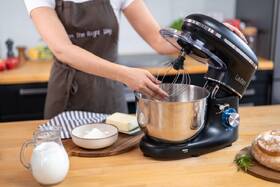 Kuchyňský robot Lauben Kitchen Machine 550BC černý

 obrázek produktu 12 z 19
