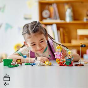 Stavebnice LEGO® Super Mario™ 71441 Interaktivní Peach™ a dobrodružství 

 obrázek produktu 4 z 8