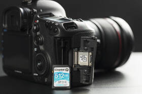 Paměťová karta Kingston SDXC 128GB UHS-I U3 (90R/45W) 

 obrázek produktu 4 z 9