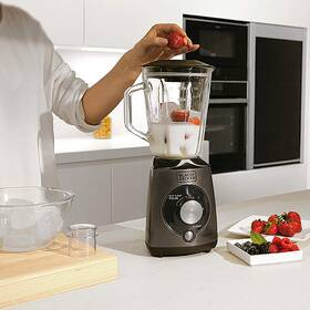 Stolní mixér Black+Decker BXJB1000E černý/nerez

 obrázek produktu 6 z 7