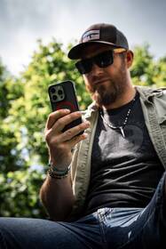 Kryt na mobil Tactical MagForce Hyperstealth 2.0 na Apple iPhone 16 Pro Max černá barva
