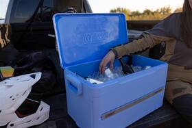 Chladicí box Coleman Snap-N-Go 55qt Daydream modrý

 obrázek produktu 4 z 10